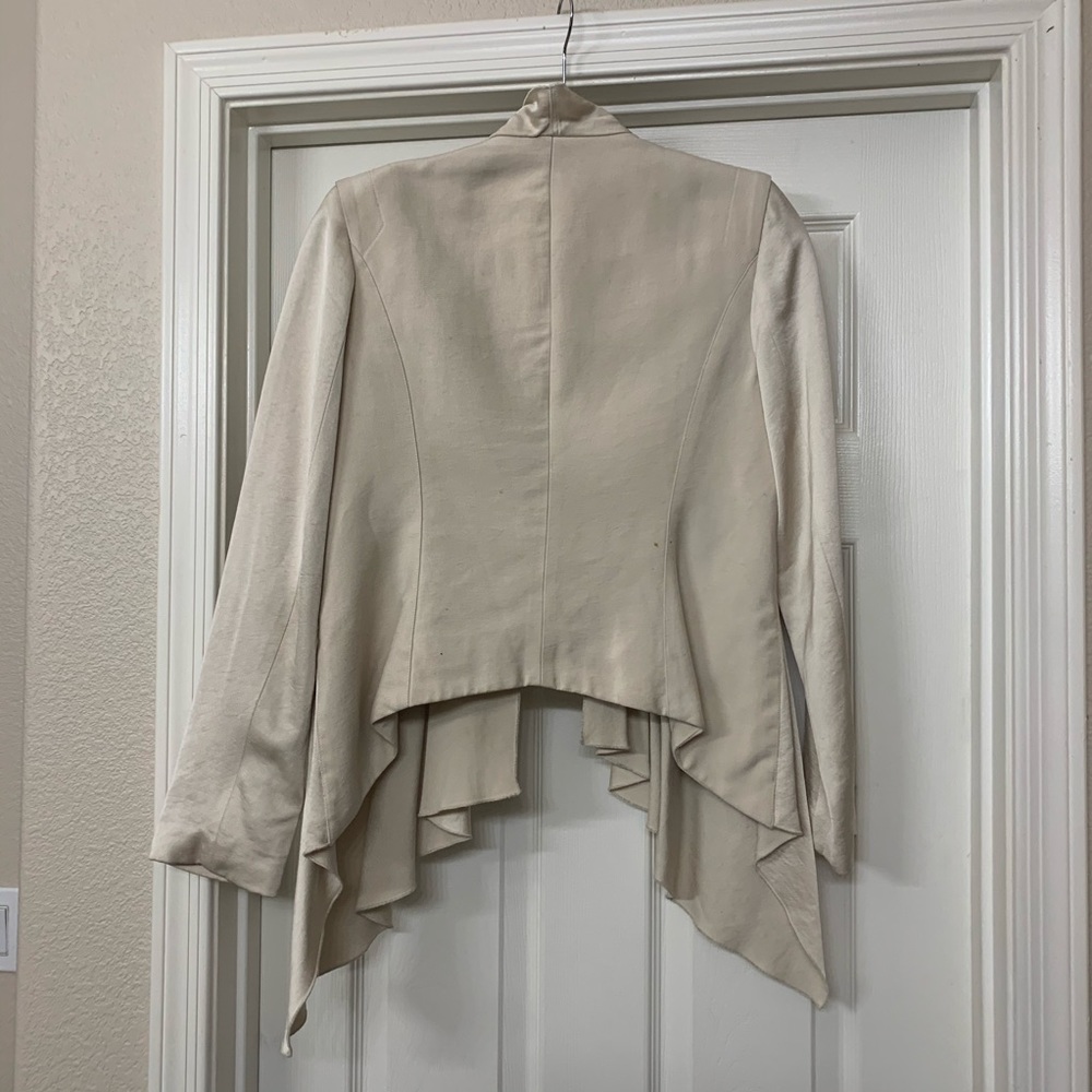 Bebe - Champagne Waterfall Blazer - Picture 3 of 4